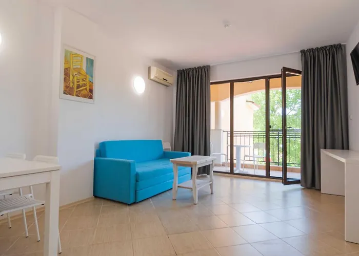 Lejlighed Apartreginacarevo2 *